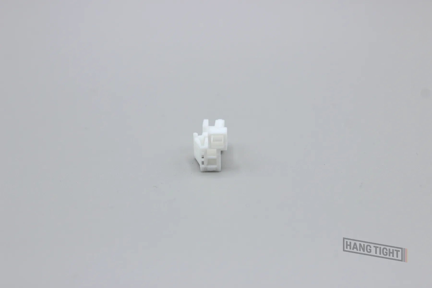 TE Female MQS Type 2 non insulated White - 2 Terminal in Style: Flying Lead. TE MQS Type 2 non insulated in White. These connectors are typically found in OEM applications and are available as a connector only or as a flying lead. An extra terminal is inc