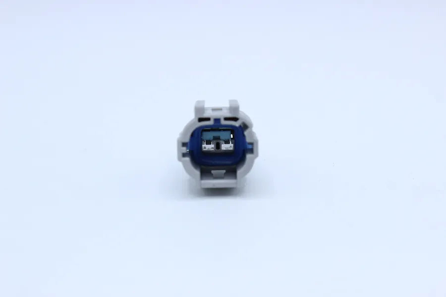 Sumitomo Male RS Gray - 2 Terminal in Style: Connector Only. Sumitomo RS in Gray. These connectors are typically found in OEM applications and are available as a connector only or as a flying lead. An extra terminal is included with every connector, becau