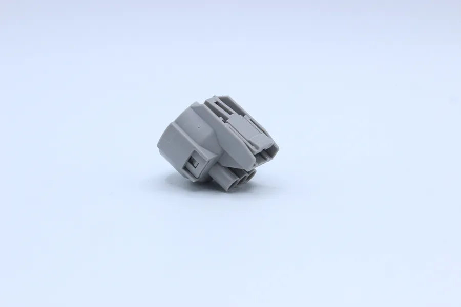 Sumitomo Female HW Gray - 3 Terminal in Style: Connector Only. Sumitomo HW in Gray. These connectors are typically found in OEM applications and are available as a connector only or as a flying lead. An extra terminal is included with every connector, bec