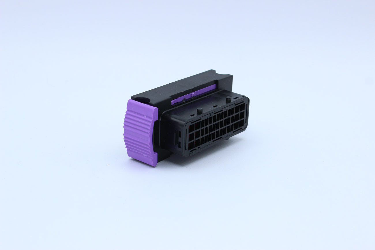 FCI Female Sicma 1.5 Black Hybrid - 39 Terminal in Style: Flying Lead. FCI Sicma 1.5 in Black. These connectors are typically found in OEM applications and are available as a connector only or as a flying lead. An extra terminal is included with every con
