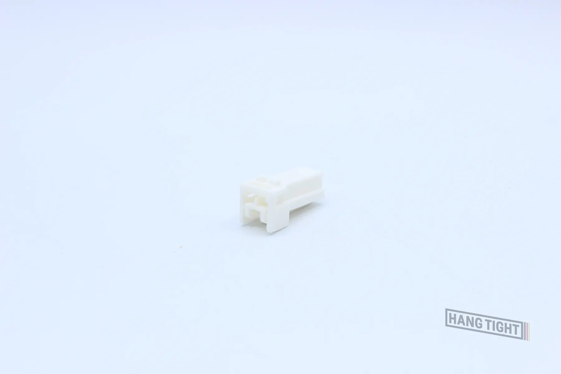 Yazaki Female SDL White - 2 Terminal in Style: Connector Only. Yazaki SDL in White. These connectors are typically found in OEM applications and are available as a connector only or as a flying lead. An extra terminal is included with every connector, bec