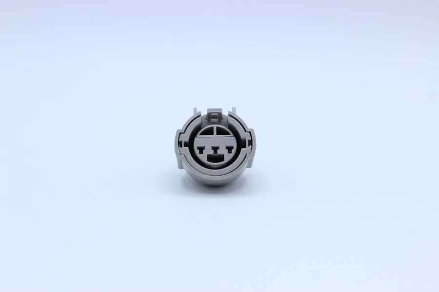 Sumitomo Female HW Gray - 3 Terminal in Style: Connector Only. Sumitomo HW in Gray. These connectors are typically found in OEM applications and are available as a connector only or as a flying lead. An extra terminal is included with every connector, bec