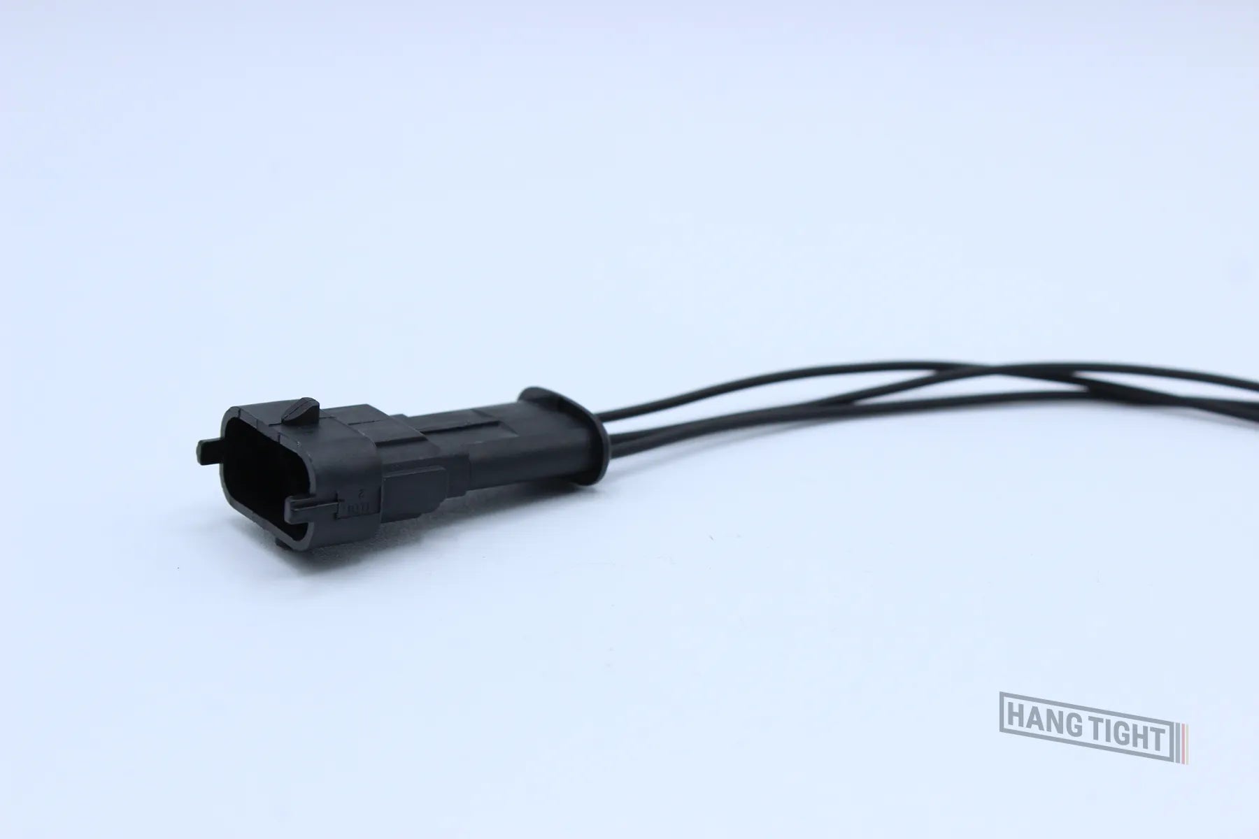 Bosch Male Kompakt 1 Black - 3 Terminal in Style: Connector Only. Bosch Kompakt 1 in Black. These connectors are typically found in OEM applications and are available as a connector only or as a flying lead. An extra terminal is included with every connec