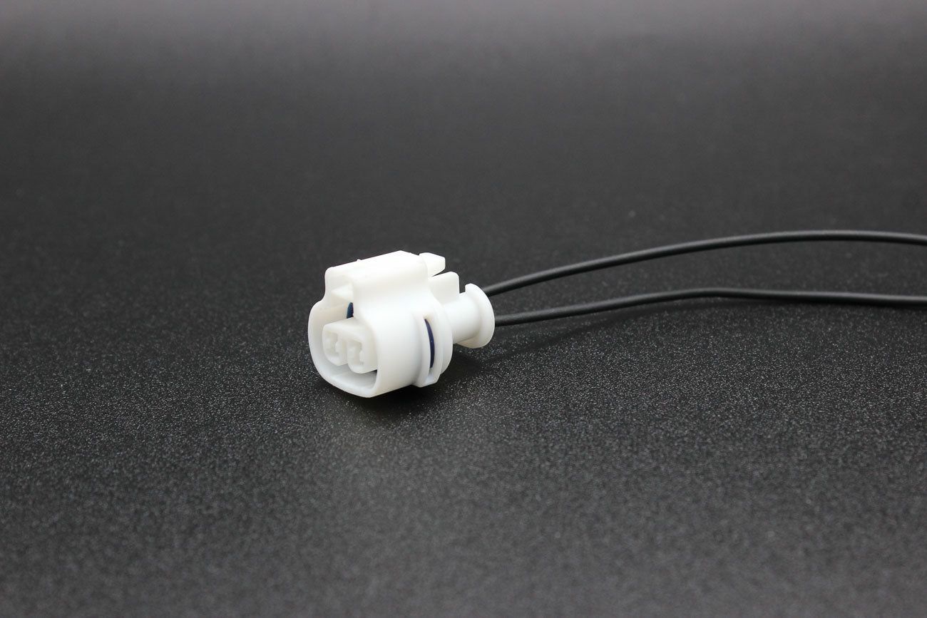 KET Female 090 White - 2 Terminal in Style: Connector Only. KET 090 in White. These connectors are typically found in OEM applications and are available as a connector only or as a flying lead. An extra terminal is included with every connector, because m