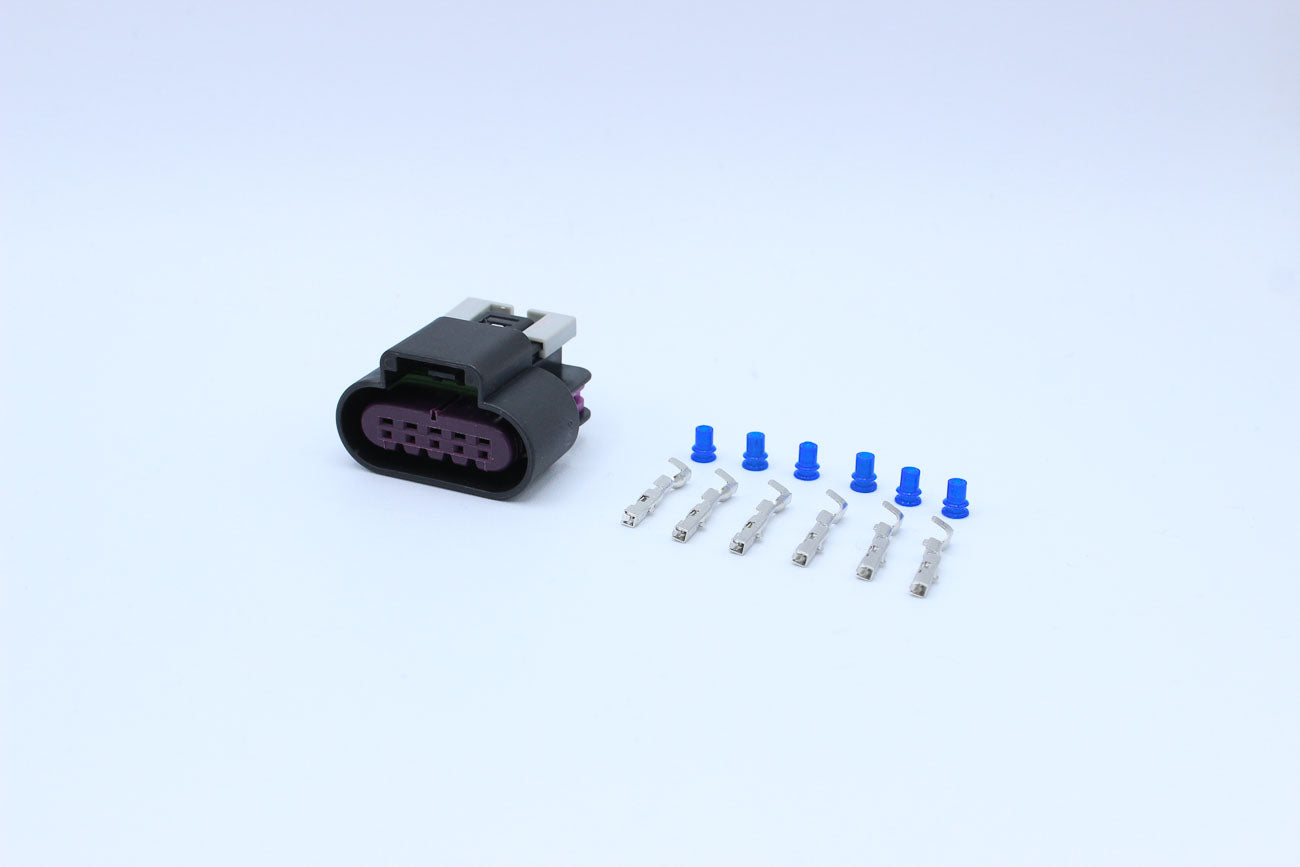 Delphi Female GT150 Black Shrouded - 5 Terminal in Style: Connector Only. Delphi GT150 in Black. These connectors are typically found in OEM applications and are available as a connector only or as a flying lead. An extra terminal is included with every c