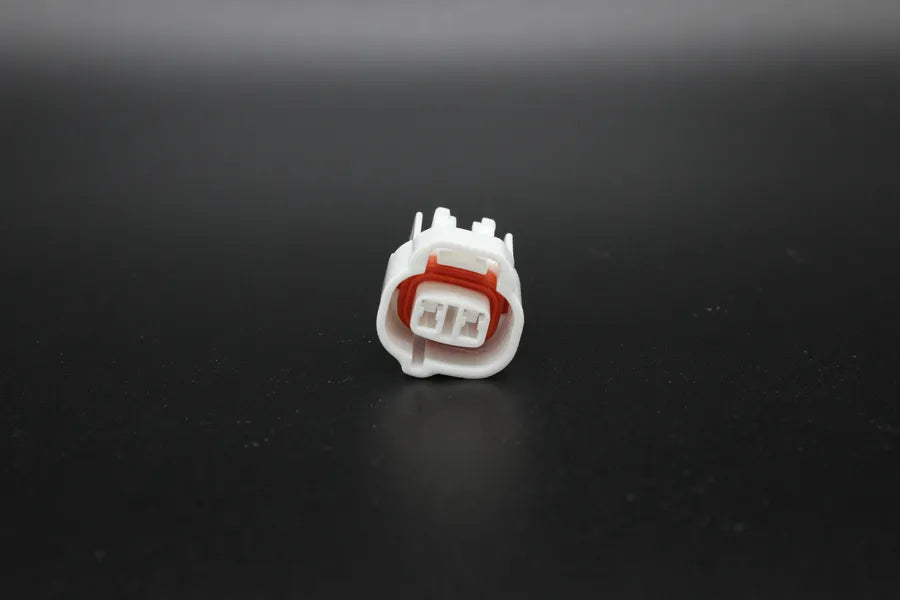 Sumitomo Female MT White Shrouded - 2 Terminal in Style: Connector Only. Sumitomo MT in White. These connectors are typically found in OEM applications and are available as a connector only or as a flying lead. An extra terminal is included with every con