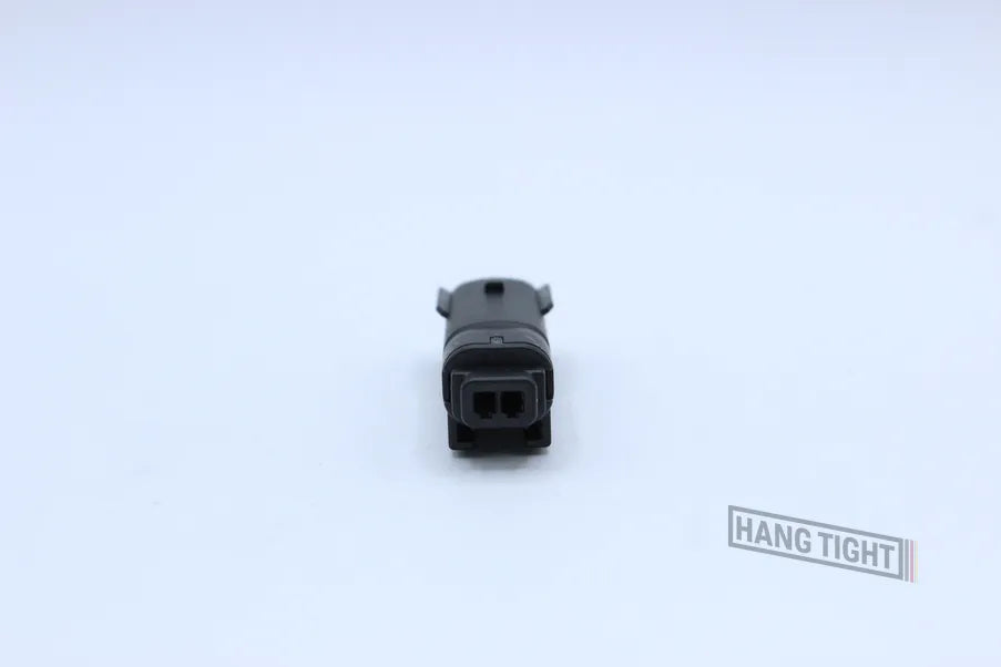 Molex Male MX150 Black - 2 Terminal in Style: Flying Lead. Molex MX150 in Black. These connectors are typically found in OEM applications and are available as a connector only or as a flying lead. An extra terminal is included with every connector, becaus