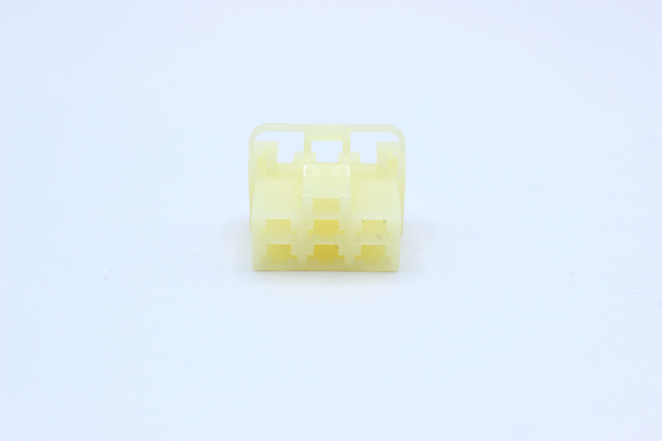 KET Female 250 Clear - 6 Terminal in Style: Flying Lead. KET 250 in Clear. These connectors are typically found in OEM applications and are available as a connector only or as a flying lead. An extra terminal is included with every connector, because mist