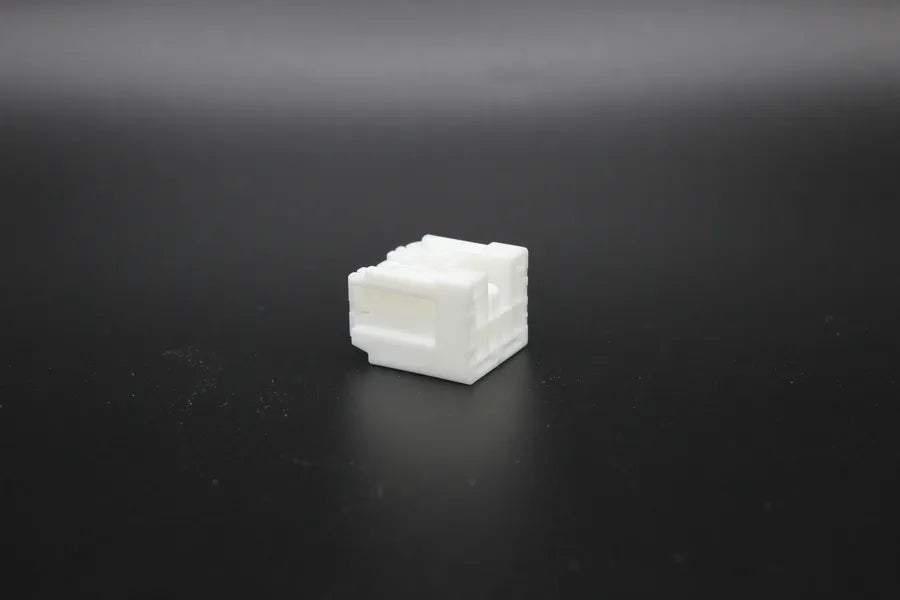 Sumitomo Female White - 6 Terminal in Style: Flying Lead. Sumitomo in White. These connectors are typically found in OEM applications and are available as a connector only or as a flying lead. An extra terminal is included with every connector, because mi