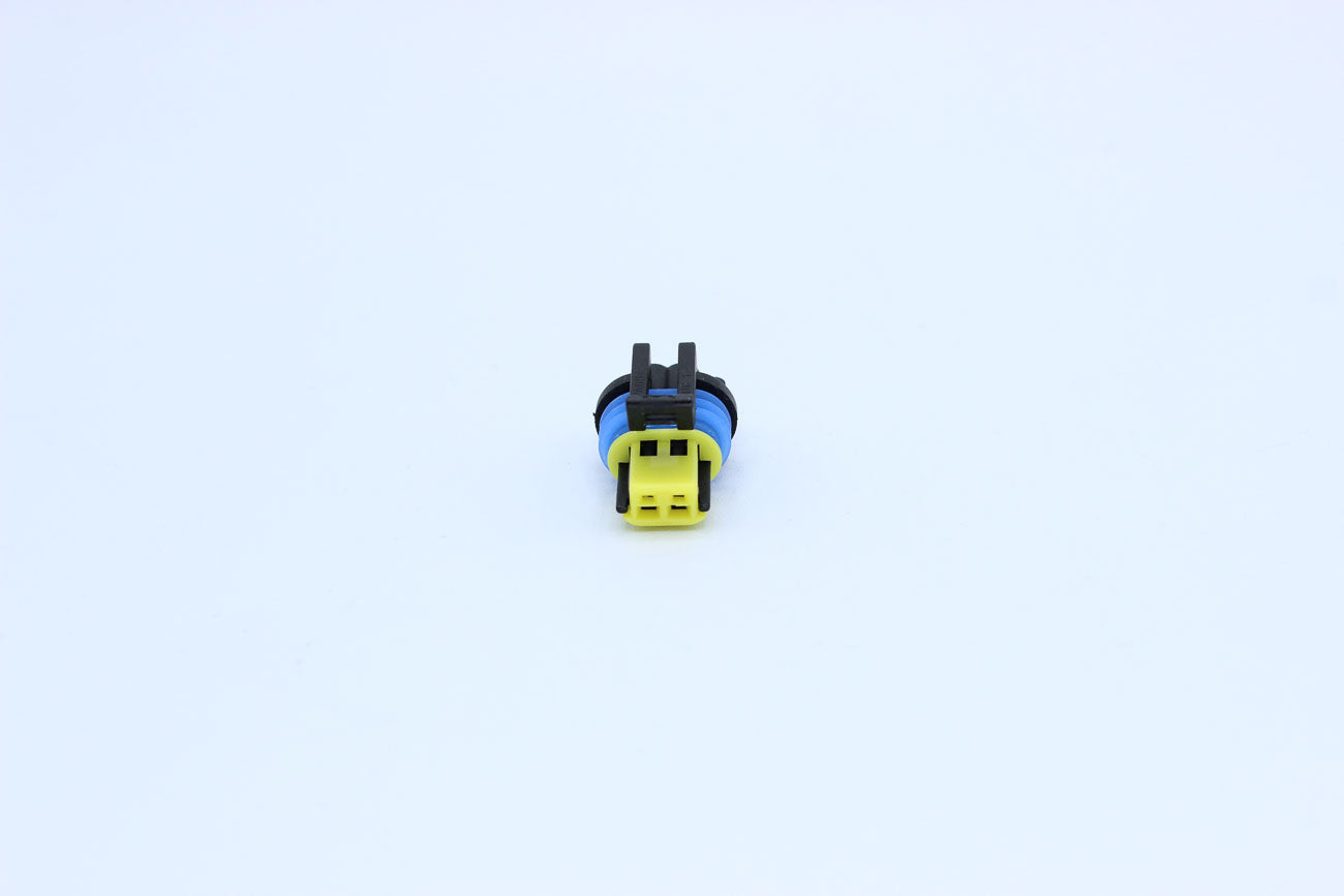 Delphi Female GT150 Yellow - 2 Terminal in Style: Flying Lead. Delphi GT150 in Yellow. These connectors are typically found in OEM applications and are available as a connector only or as a flying lead. An extra terminal is included with every connector,