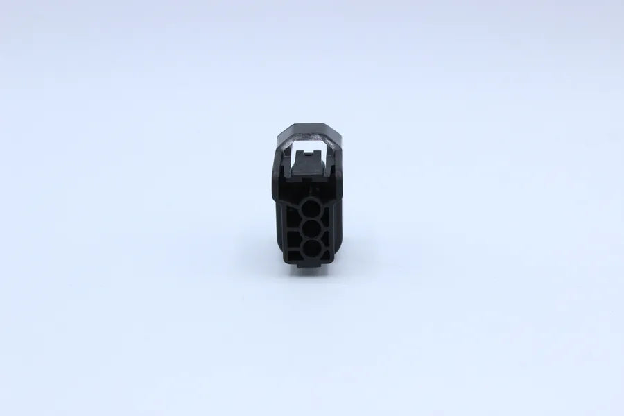 Sumitomo Female HX090 Black Horizontal lock tab layout - 3 Terminal in Style: Flying Lead. Sumitomo HX090 in Black. These connectors are typically found in OEM applications and are available as a connector only or as a flying lead. An extra terminal is in