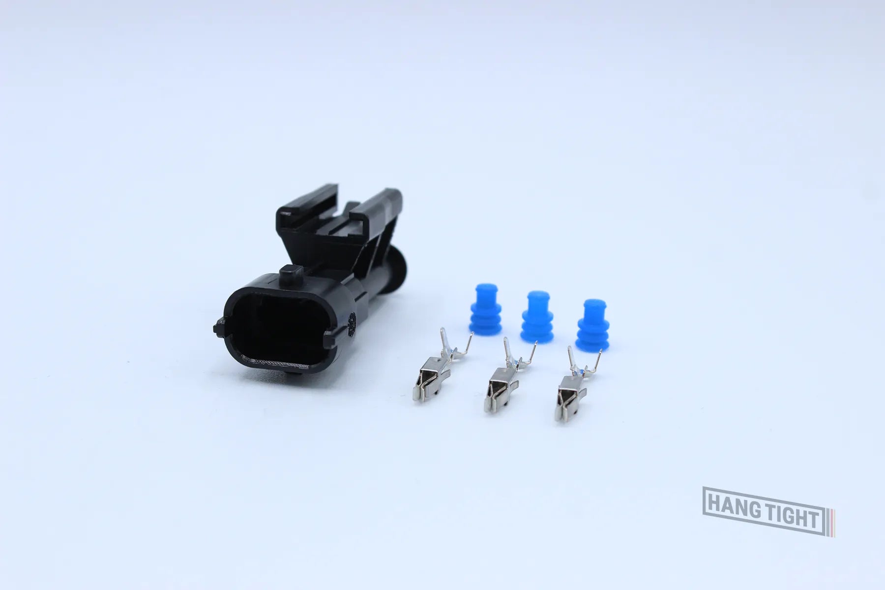 Bosch Male Kompakt 1 Black Code 1 - 2 Terminal in Style: Connector Only. Bosch Kompakt 1 in Black. These connectors are typically found in OEM applications and are available as a connector only or as a flying lead. An extra terminal is included with every