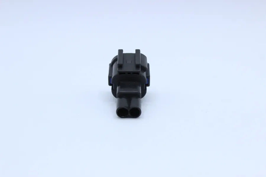 Sumitomo Male RS Black - 2 Terminal in Style: Flying Lead. Sumitomo RS in Black. These connectors are typically found in OEM applications and are available as a connector only or as a flying lead. An extra terminal is included with every connector, becaus