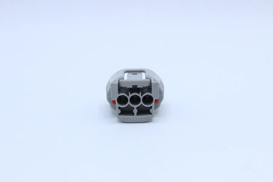 Sumitomo Female TS Gray - 3 Terminal in Style: Flying Lead. Sumitomo TS in Gray. These connectors are typically found in OEM applications and are available as a connector only or as a flying lead. An extra terminal is included with every connector, becaus