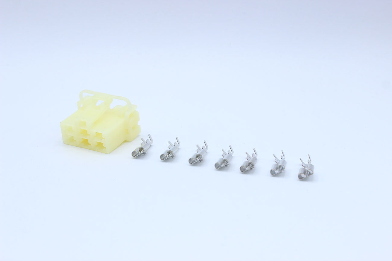 KET Female 250 Clear - 6 Terminal in Style: Flying Lead. KET 250 in Clear. These connectors are typically found in OEM applications and are available as a connector only or as a flying lead. An extra terminal is included with every connector, because mist