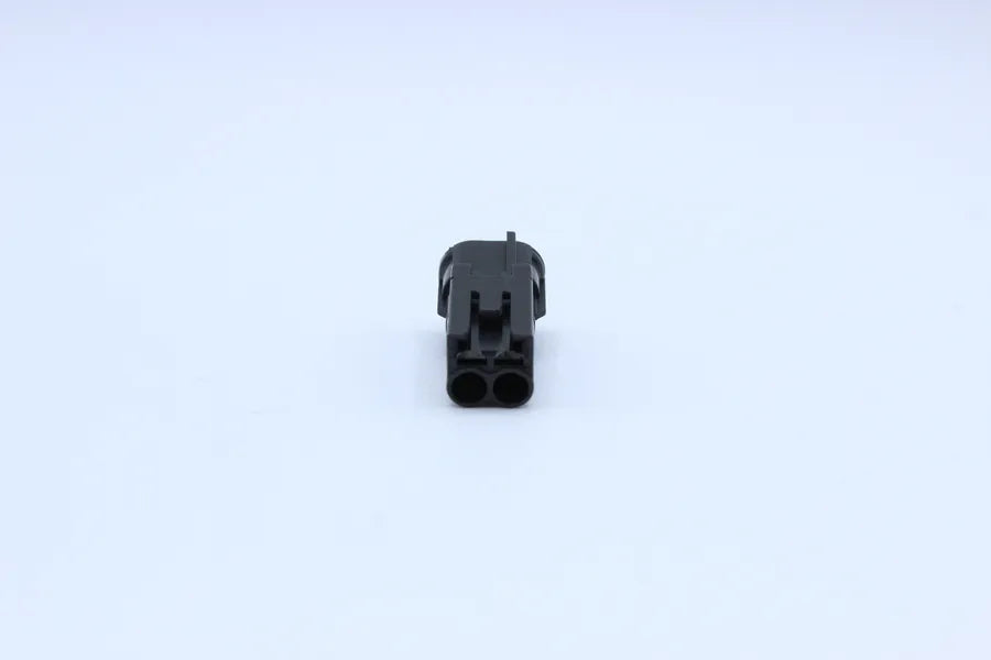 Sumitomo Male TS Black - 2 Terminal in Style: Flying Lead. Sumitomo TS in Black. These connectors are typically found in OEM applications and are available as a connector only or as a flying lead. An extra terminal is included with every connector, becaus