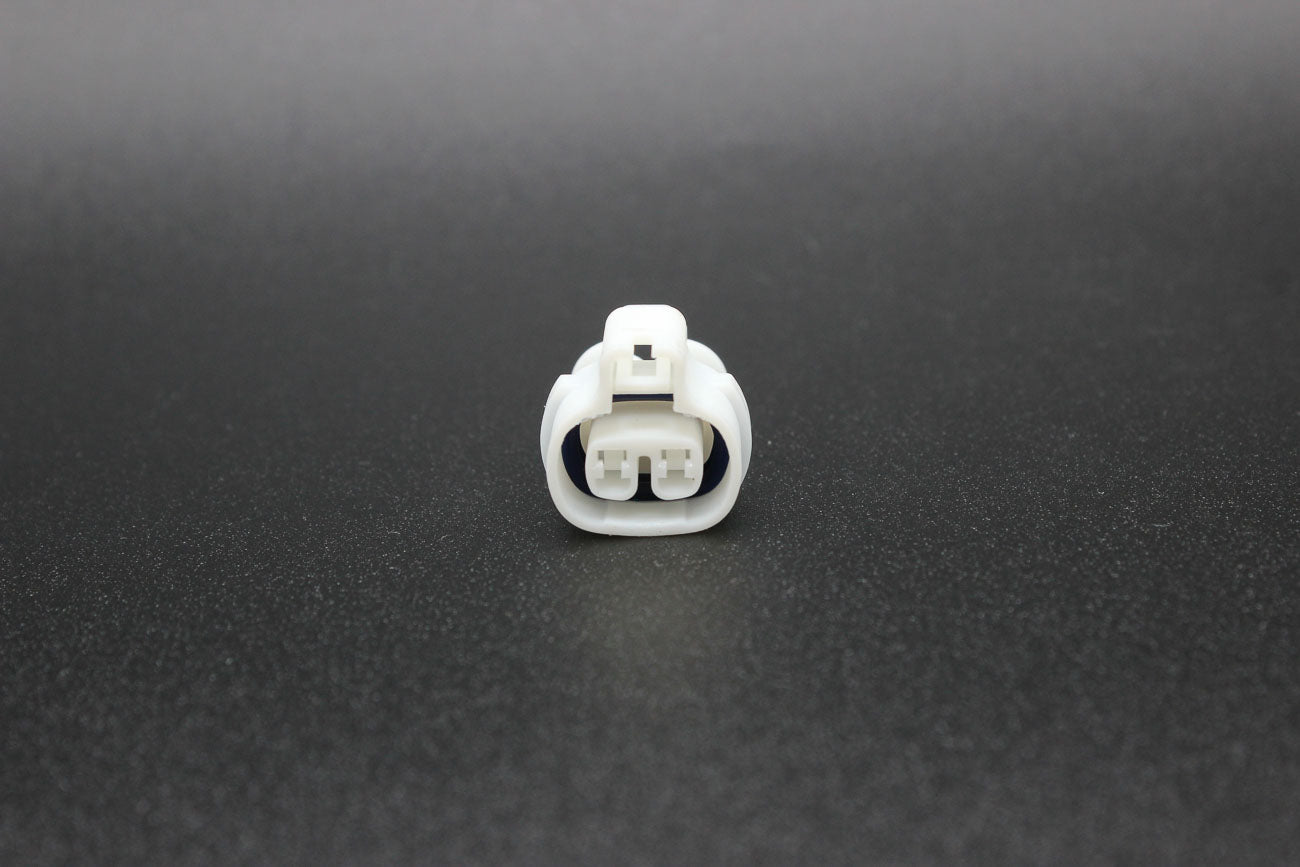 KET Female 090 White - 2 Terminal in Style: Connector Only. KET 090 in White. These connectors are typically found in OEM applications and are available as a connector only or as a flying lead. An extra terminal is included with every connector, because m