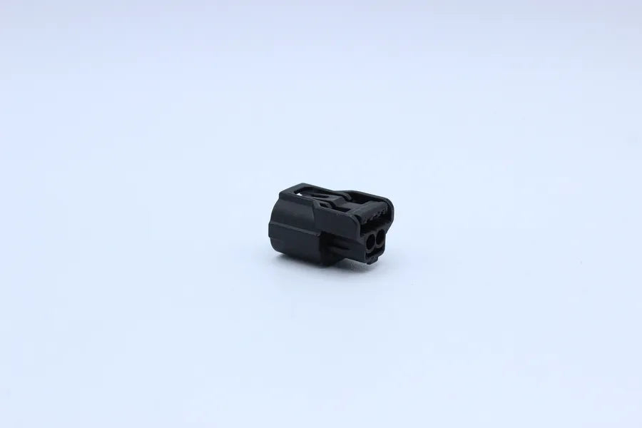 Sumitomo Female HX Black - 2 Terminal in Style: Connector Only. Sumitomo HX in Black. These connectors are typically found in OEM applications and are available as a connector only or as a flying lead. An extra terminal is included with every connector, b