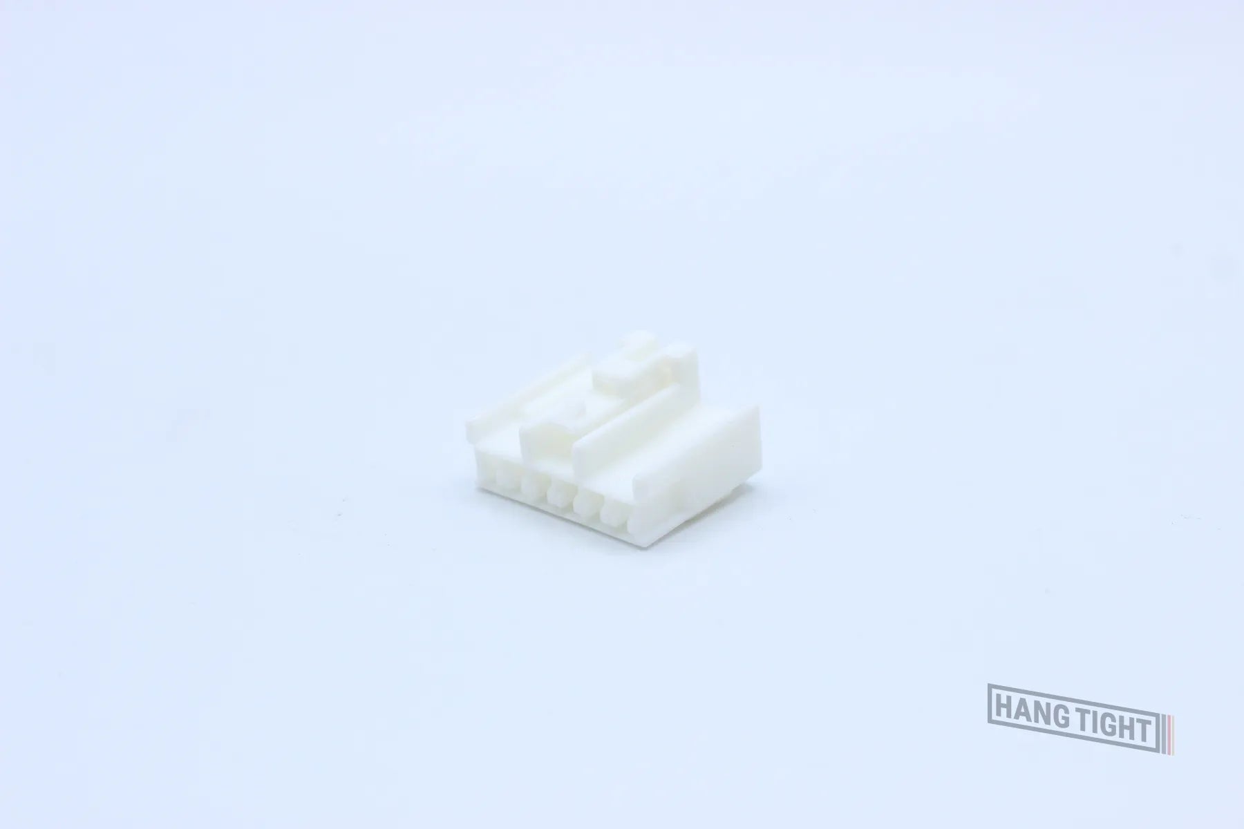 Yazaki Female 090 II White type 2 - 6 Terminal in Style: Flying Lead. Yazaki 090 II in White. These connectors are typically found in OEM applications and are available as a connector only or as a flying lead. An extra terminal is included with every conn