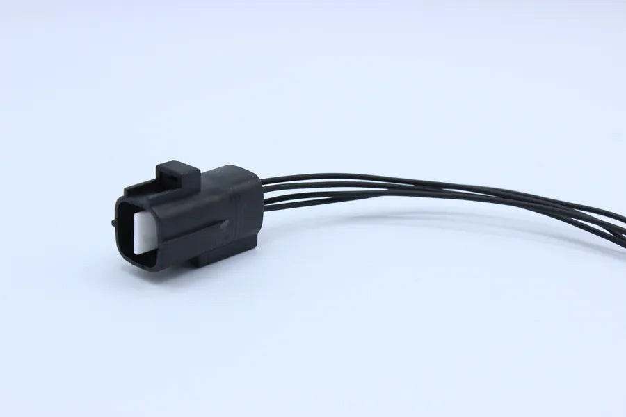 Sumitomo Male TS Black - 4 Terminal in Style: Flying Lead. Sumitomo TS in Black. These connectors are typically found in OEM applications and are available as a connector only or as a flying lead. An extra terminal is included with every connector, becaus