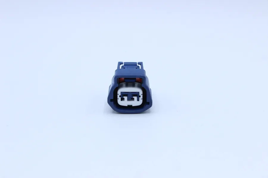 Sumitomo Female RS type E Blue - 2 Terminal in Style: Connector Only. Sumitomo RS type E in Blue. These connectors are typically found in OEM applications and are available as a connector only or as a flying lead. An extra terminal is included with every