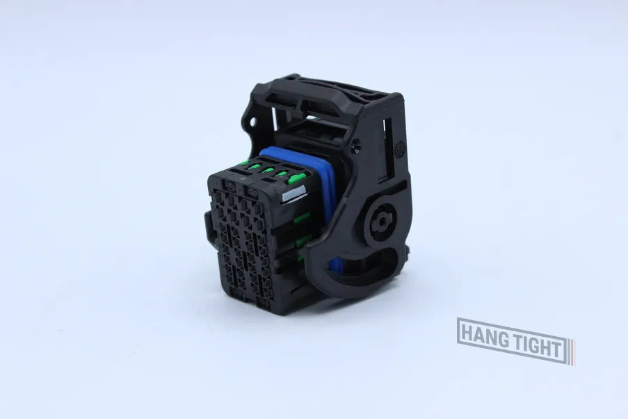 Molex Female CMC Black - 32 Terminal in Style: Flying Lead. Molex CMC in Black. These connectors are typically found in OEM applications and are available as a connector only or as a flying lead. An extra terminal is included with every connector, because