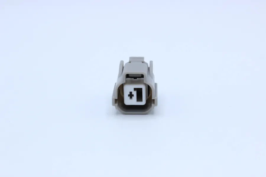 Sumitomo Female HW Grey - 1 Terminal in Style: Flying Lead. Sumitomo HW in Grey. These connectors are typically found in OEM applications and are available as a connector only or as a flying lead. An extra terminal is included with every connector, becaus