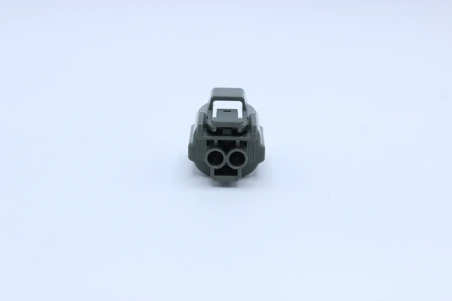 Sumitomo Female HW Gray - 4 Terminal in Style: Flying Lead. Sumitomo HW in Gray. These connectors are typically found in OEM applications and are available as a connector only or as a flying lead. An extra terminal is included with every connector, becaus