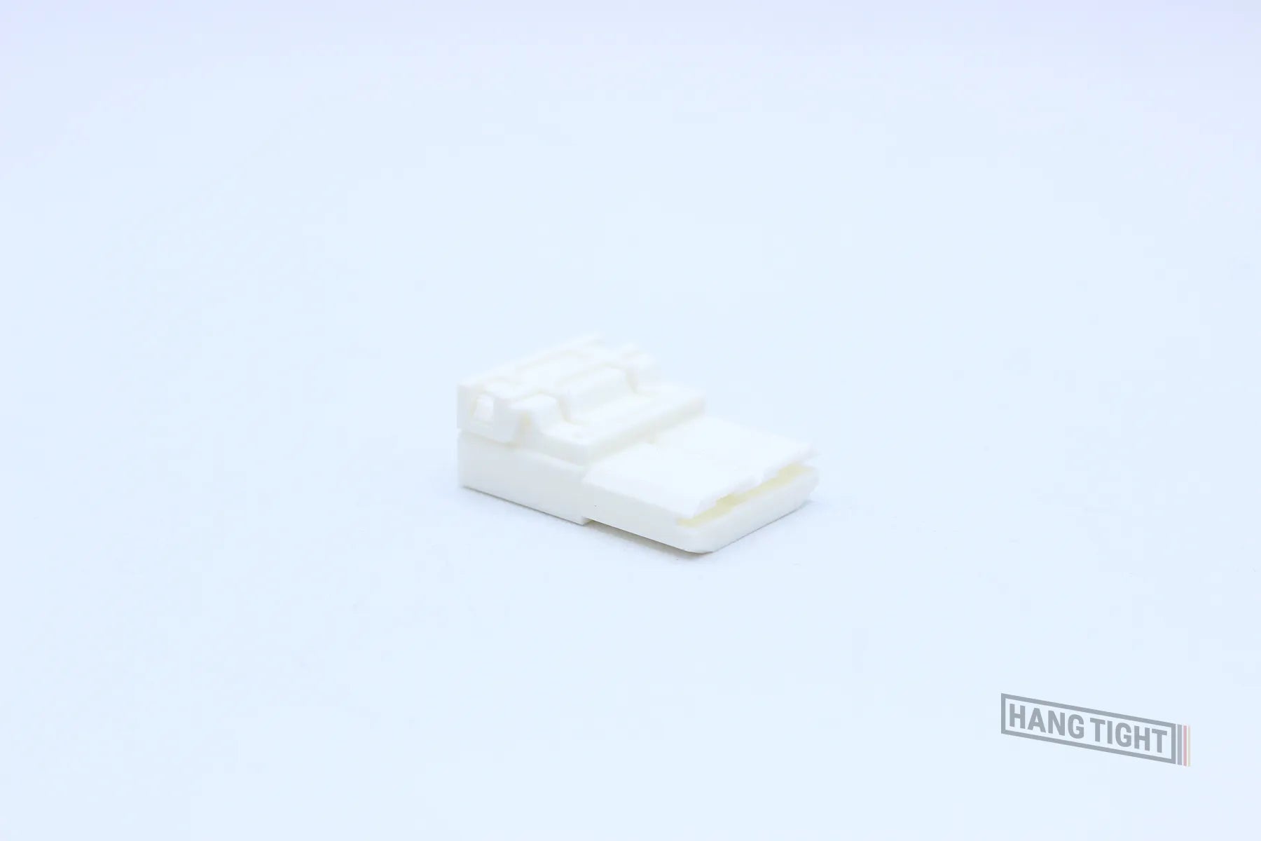 TE Female 2W White - 2 Terminal in Style: Connector Only. TE 2W in White. These connectors are typically found in OEM applications and are available as a connector only or as a flying lead. An extra terminal is included with every connector, because mista
