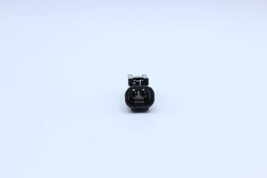 Sumitomo Male TS Black - 2 Terminal in Style: Flying Lead. Sumitomo TS in Black. These connectors are typically found in OEM applications and are available as a connector only or as a flying lead. An extra terminal is included with every connector, becaus