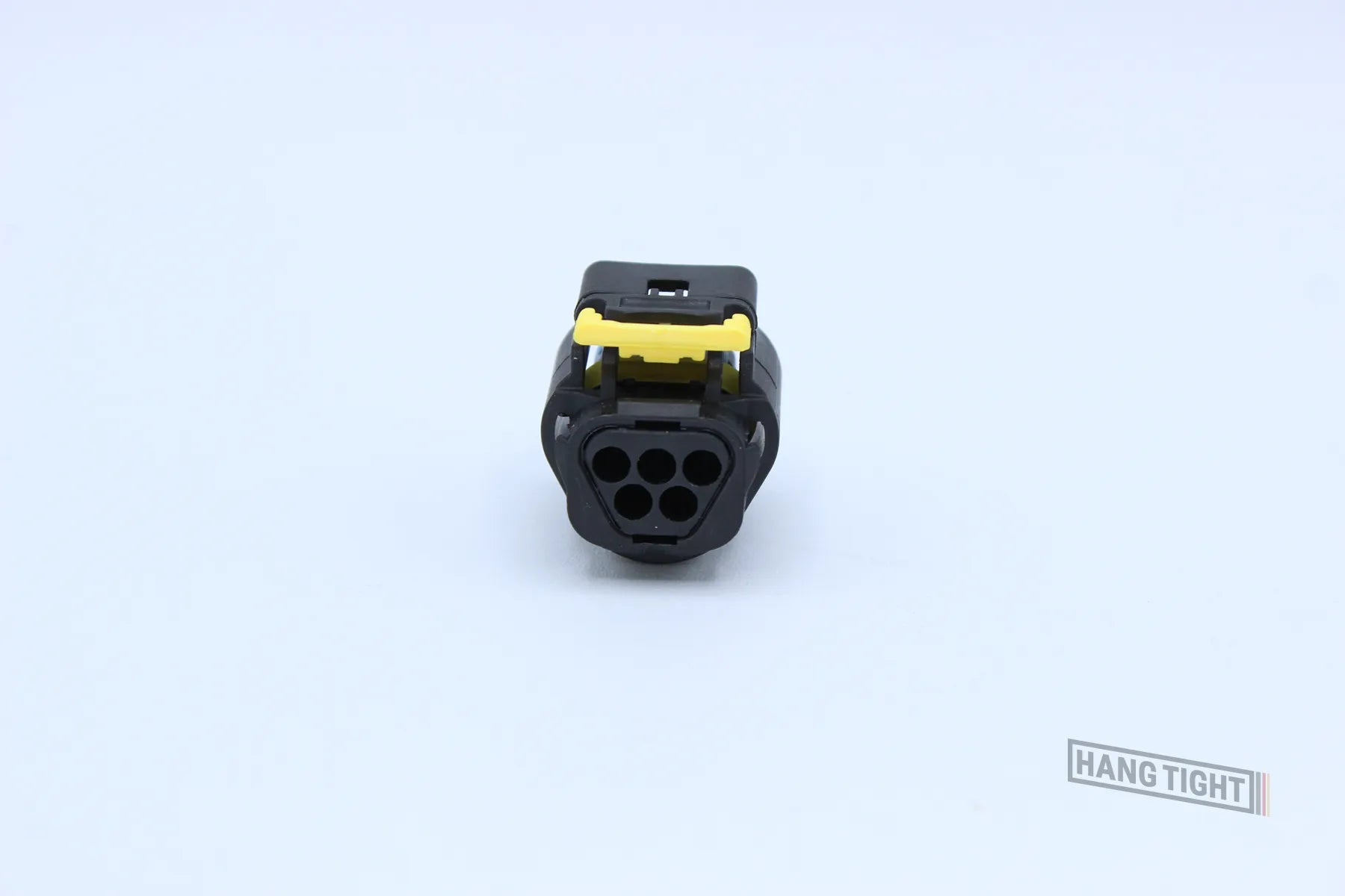 Bosch Female Trapez Black Code B - 5 Terminal in Style: Connector Only. Bosch Trapez in Black. These connectors are typically found in OEM applications and are available as a connector only or as a flying lead. An extra terminal is included with every con