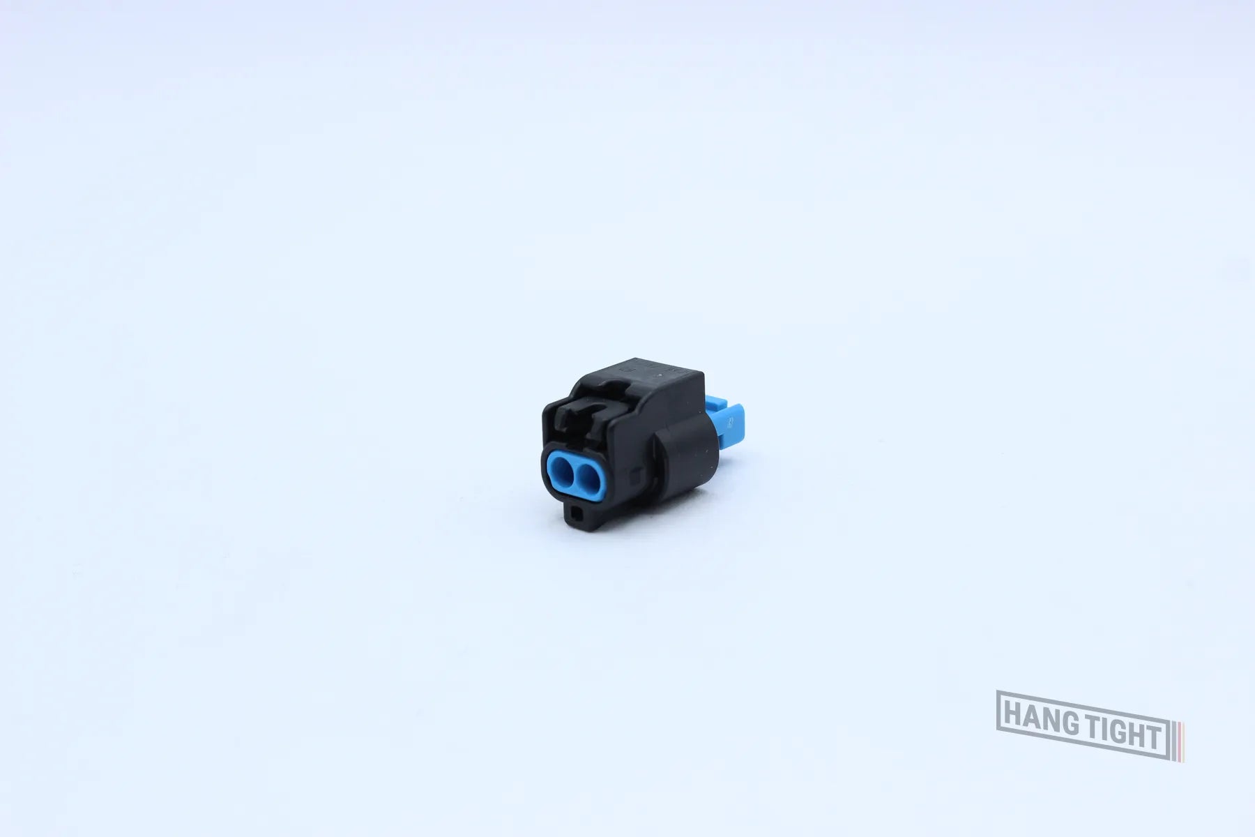 TE Female MCON LL Blue Code C - 2 Terminal in Style: Flying Lead. TE MCON LL in Blue. These connectors are typically found in OEM applications and are available as a connector only or as a flying lead. An extra terminal is included with every connector, b
