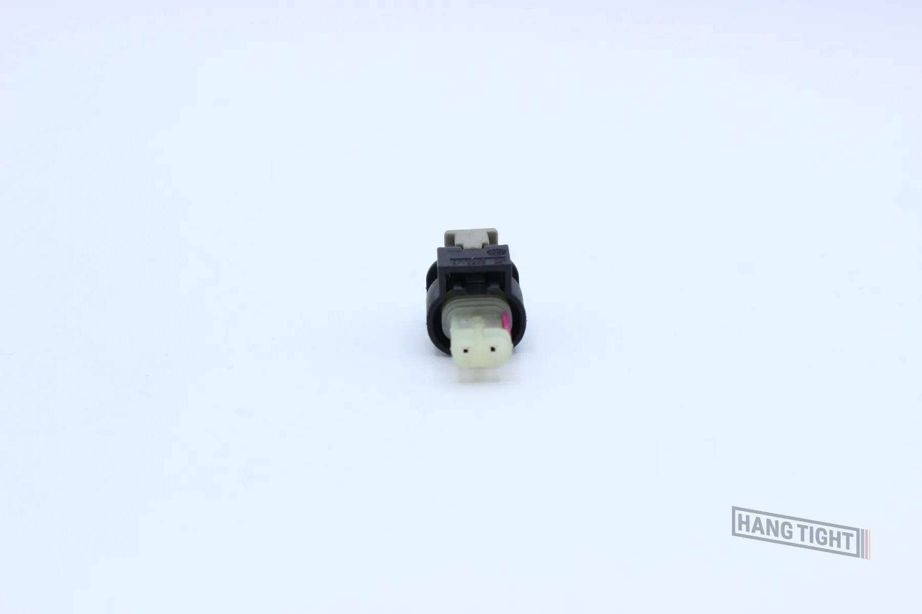 TE Female MCON LL Clear Code B - 2 Terminal in Style: Connector Only. TE MCON LL in Clear. These connectors are typically found in OEM applications and are available as a connector only or as a flying lead. An extra terminal is included with every connect