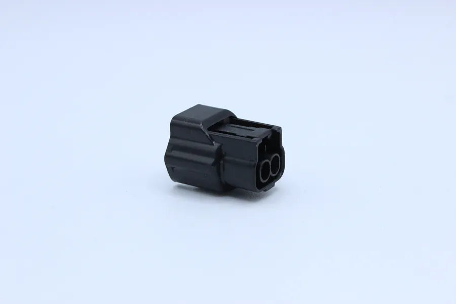 Sumitomo Female RS Black - 2 Terminal in Style: Flying Lead. Sumitomo RS in Black. These connectors are typically found in OEM applications and are available as a connector only or as a flying lead. An extra terminal is included with every connector, beca