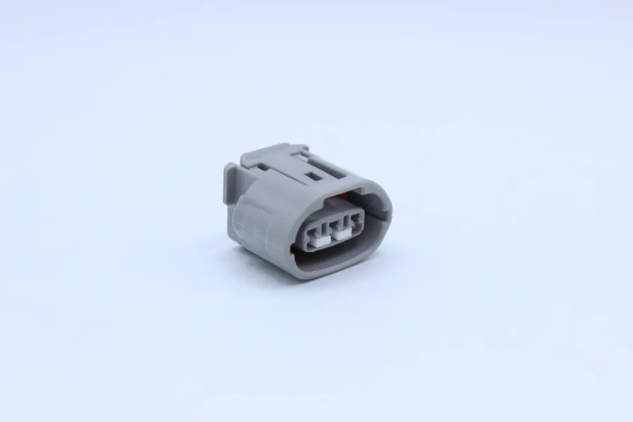 Sumitomo Female TS Gray - 3 Terminal in Style: Flying Lead. Sumitomo TS in Gray. These connectors are typically found in OEM applications and are available as a connector only or as a flying lead. An extra terminal is included with every connector, becaus