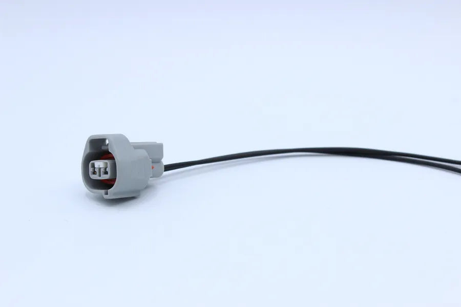 Sumitomo Female TS Grey - 1 Terminal in Style: Connector Only. Sumitomo TS in Grey. These connectors are typically found in OEM applications and are available as a connector only or as a flying lead. An extra terminal is included with every connector, bec
