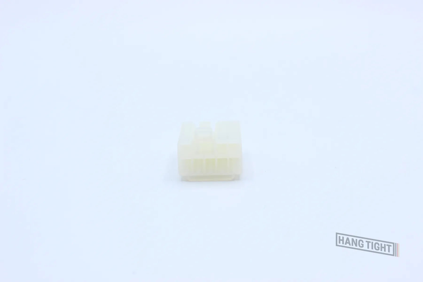 Yazaki Female 090 Clear - 8 Terminal in Style: Connector Only. Yazaki 090 in Clear. These connectors are typically found in OEM applications and are available as a connector only or as a flying lead. An extra terminal is included with every connector, bec