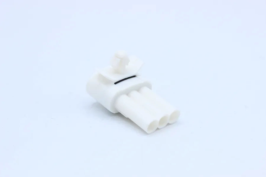 Sumitomo Male MT White - 3 Terminal in Style: Connector Only. Sumitomo MT in White. These connectors are typically found in OEM applications and are available as a connector only or as a flying lead. An extra terminal is included with every connector, bec
