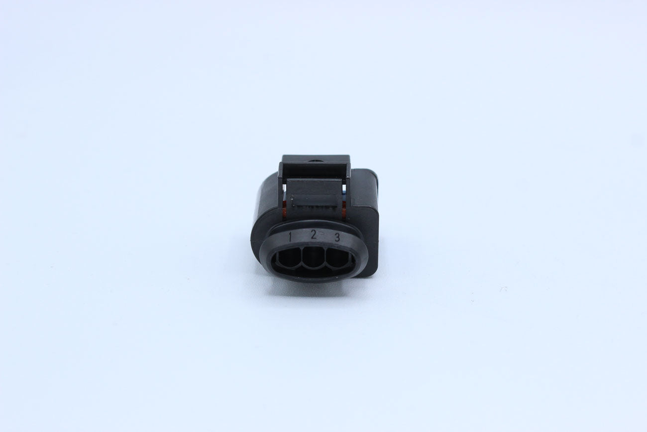 FCI Female HPCS Black Code B - 3 Terminal in Style: Connector Only. FCI HPCS in Black. These connectors are typically found in OEM applications and are available as a connector only or as a flying lead. An extra terminal is included with every connector,