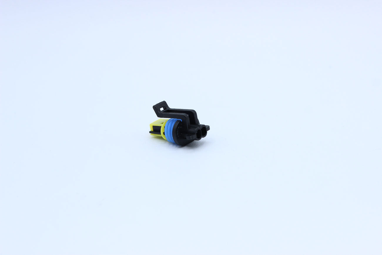 Delphi Female GT150 Yellow - 2 Terminal in Style: Flying Lead. Delphi GT150 in Yellow. These connectors are typically found in OEM applications and are available as a connector only or as a flying lead. An extra terminal is included with every connector,