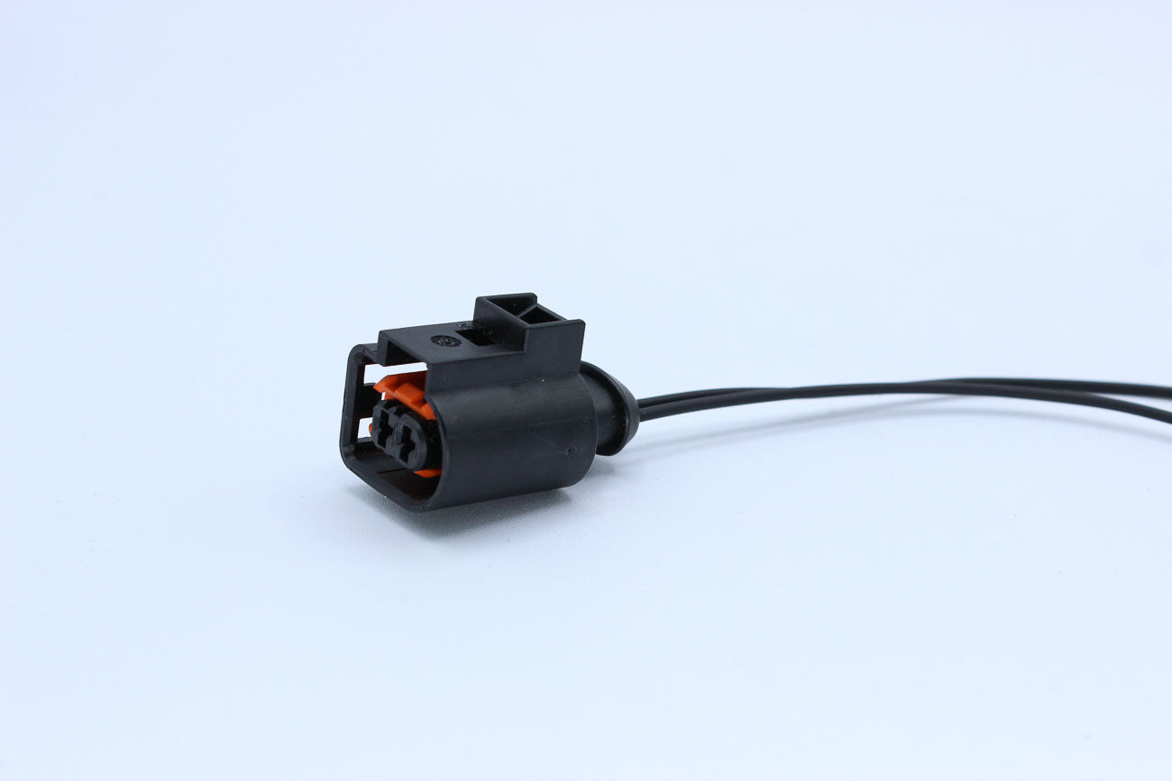 FCI Female HPCS Black Code C - 2 Terminal in Style: Flying Lead. FCI HPCS in Black. These connectors are typically found in OEM applications and are available as a connector only or as a flying lead. An extra terminal is included with every connector, bec