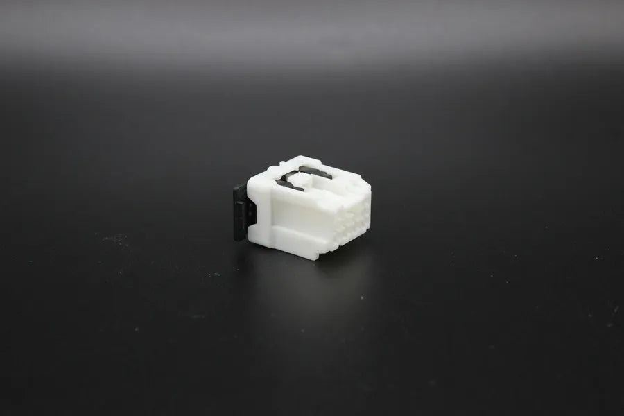 Sumitomo Female 91 White - 6 Terminal in Style: Connector Only. Sumitomo 91 in White. These connectors are typically found in OEM applications and are available as a connector only or as a flying lead. An extra terminal is included with every connector, b