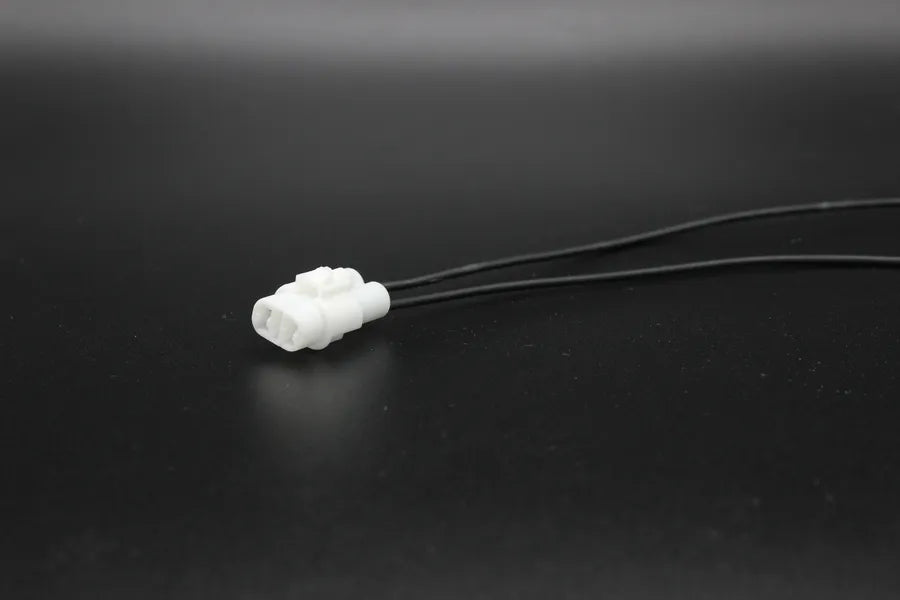 Sumitomo Female MT White - 2 Terminal in Style: Flying Lead. Sumitomo MT in White. These connectors are typically found in OEM applications and are available as a connector only or as a flying lead. An extra terminal is included with every connector, beca