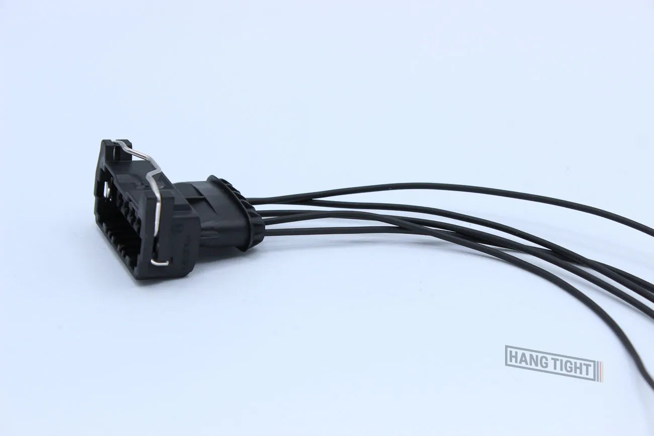 Bosch Female Jetronic Black - 5 Terminal in Style: Flying Lead. Bosch Jetronic in Black. These connectors are typically found in OEM applications and are available as a connector only or as a flying lead. An extra terminal is included with every connector