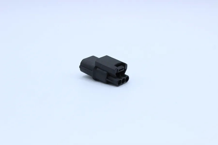 Sumitomo Male HX Black - 3 Terminal in Style: Flying Lead. Sumitomo HX in Black. These connectors are typically found in OEM applications and are available as a connector only or as a flying lead. An extra terminal is included with every connector, becaus