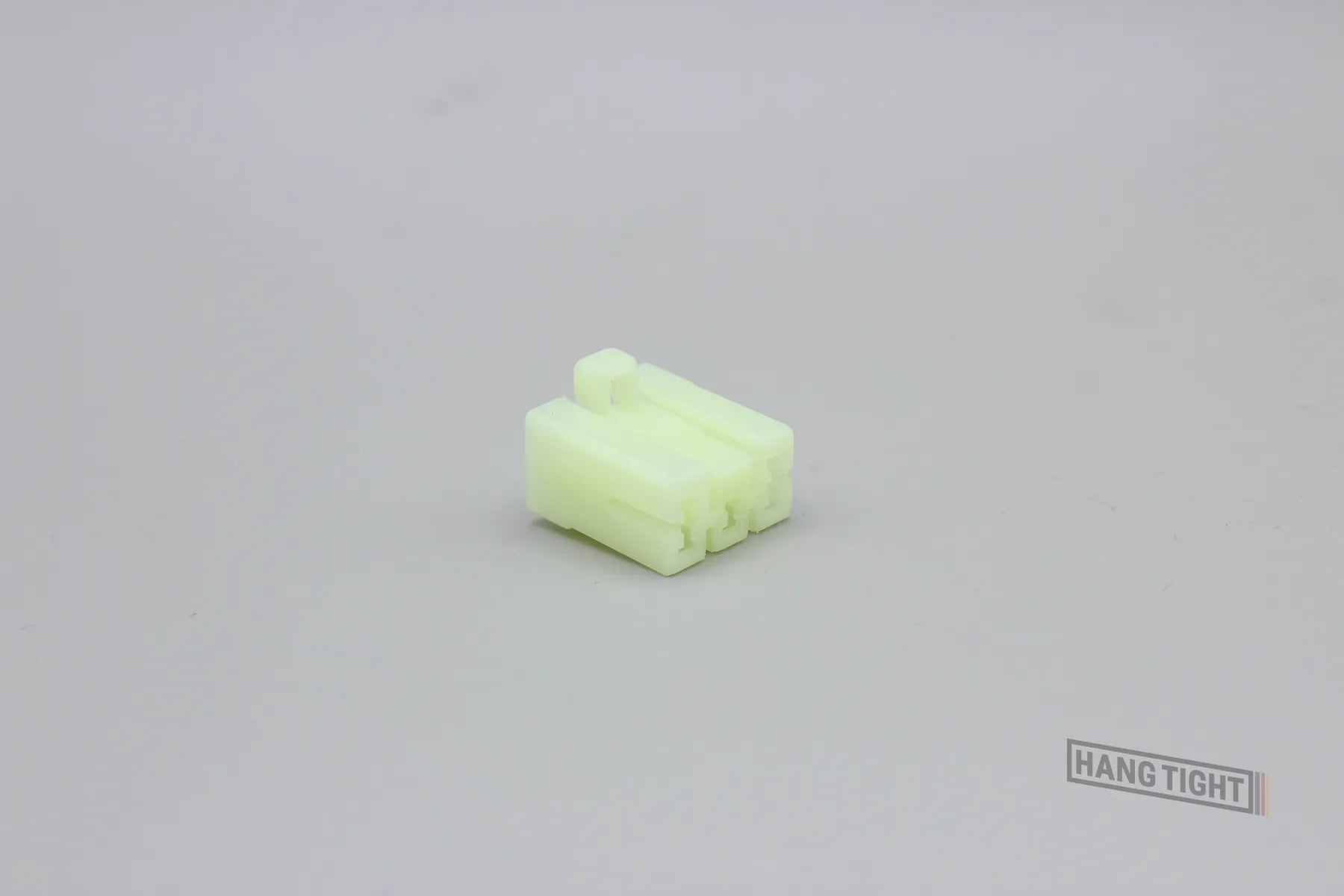 TE Female MIC Clear - 5 Terminal in Style: Flying Lead. TE MIC in Clear. These connectors are typically found in OEM applications and are available as a connector only or as a flying lead. An extra terminal is included with every connector, because mistak