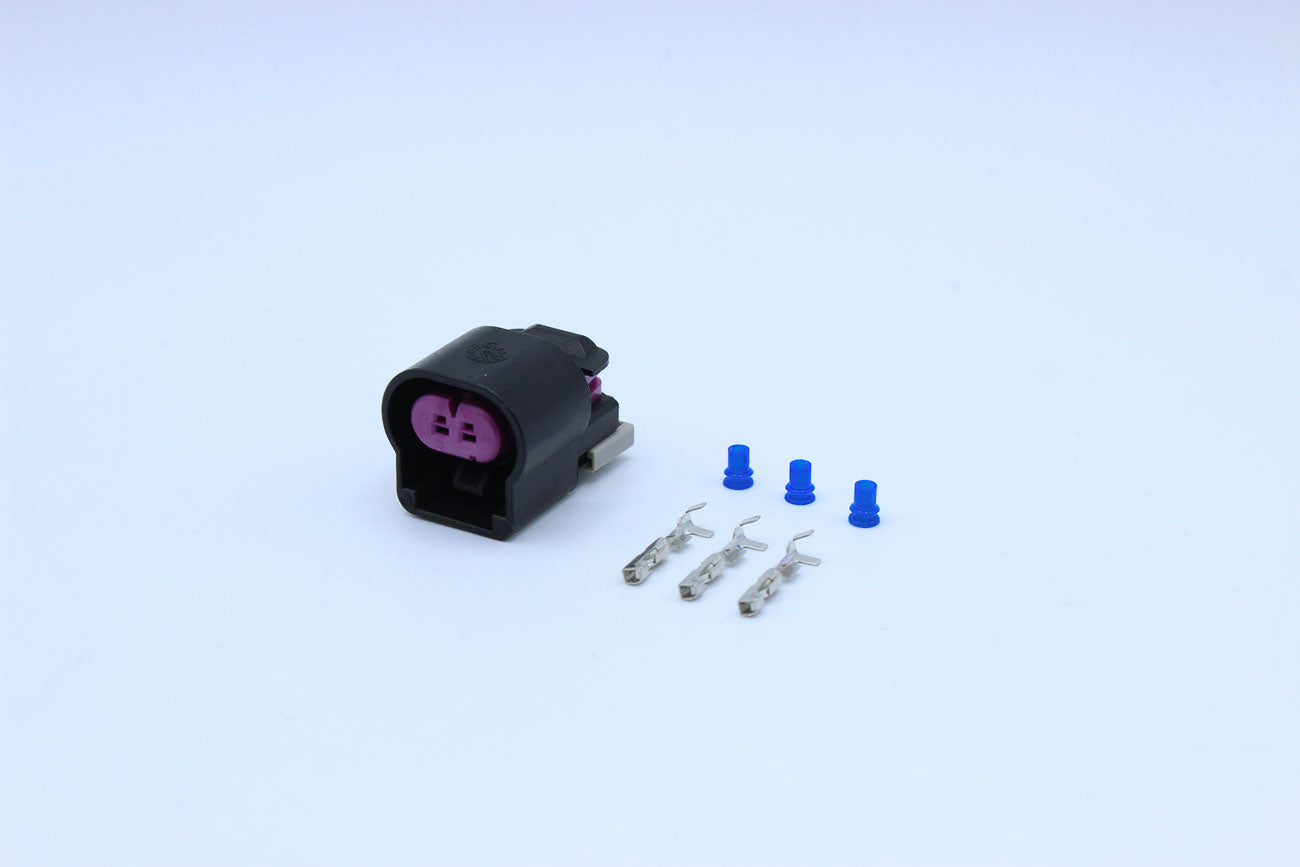 Delphi Female GT150 Black Code 2 - 2 Terminal in Style: Flying Lead. Delphi GT150 in Black. These connectors are typically found in OEM applications and are available as a connector only or as a flying lead. An extra terminal is included with every connec