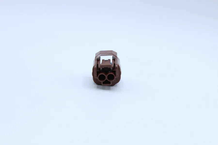Sumitomo Female HX Brown - 2 Terminal in Style: Connector Only. Sumitomo HX in Brown. These connectors are typically found in OEM applications and are available as a connector only or as a flying lead. An extra terminal is included with every connector, b