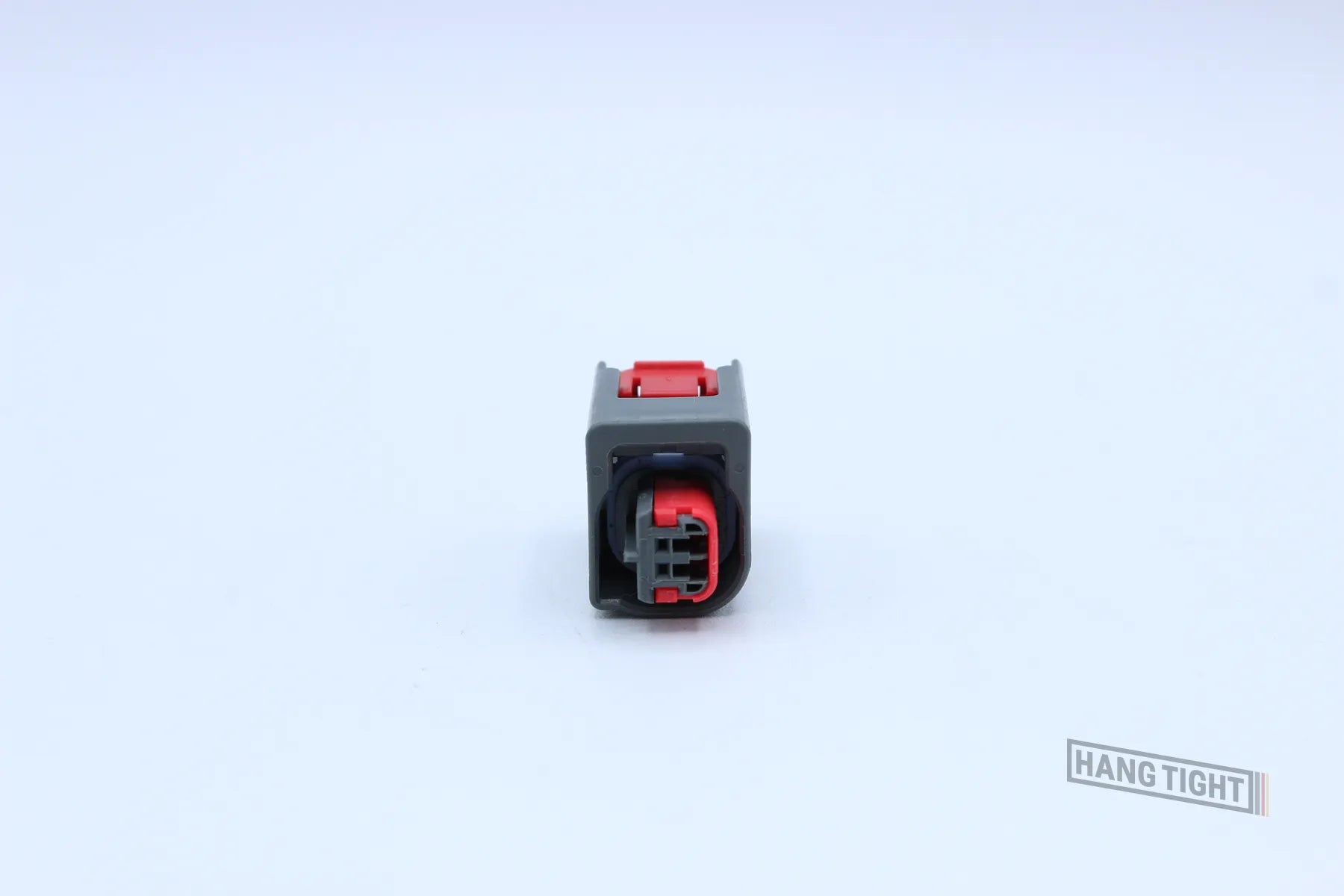 TE Female AMP 0.64 Gray Horizontal lock tab layout - 2 Terminal in Style: Flying Lead. TE AMP 0.64 in Gray. These connectors are typically found in OEM applications and are available as a connector only or as a flying lead. An extra terminal is included w