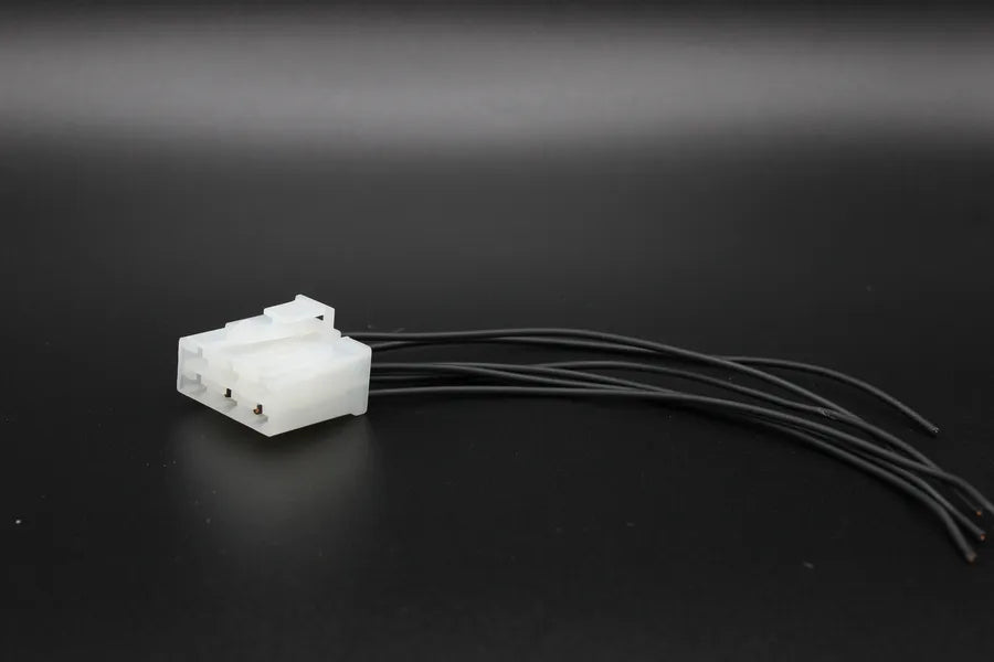 Sumitomo Female 250 Clear - 6 Terminal in Style: Flying Lead. Sumitomo 250 in Clear. These connectors are typically found in OEM applications and are available as a connector only or as a flying lead. An extra terminal is included with every connector, be